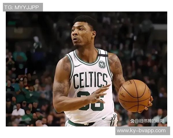 东契奇盛赞斯玛特防守技巧称其独特表现令人惊叹